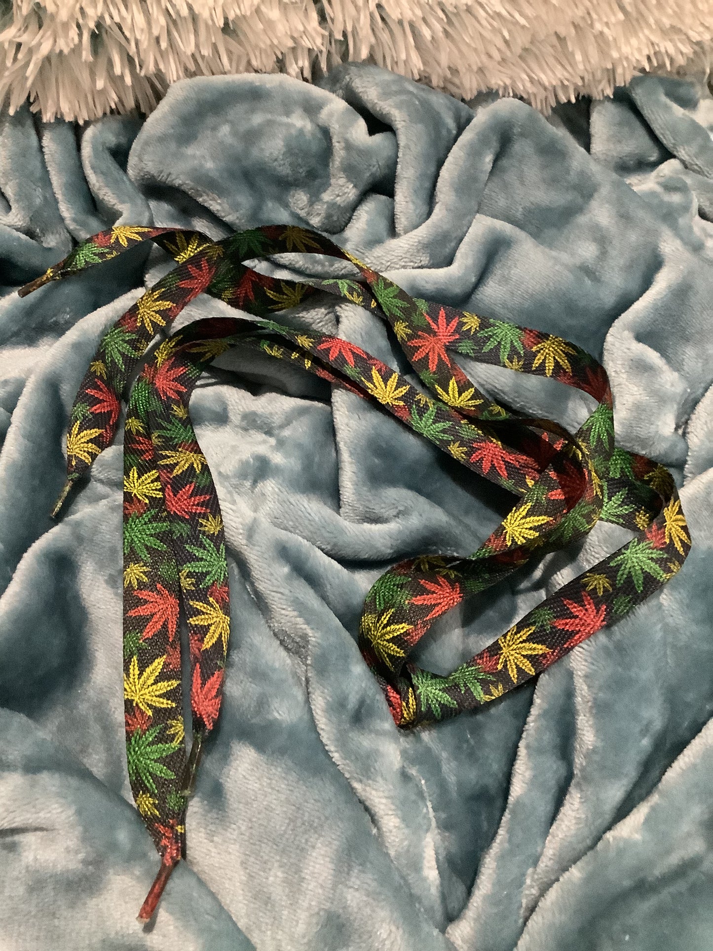 420 Leaf Shoe Laces